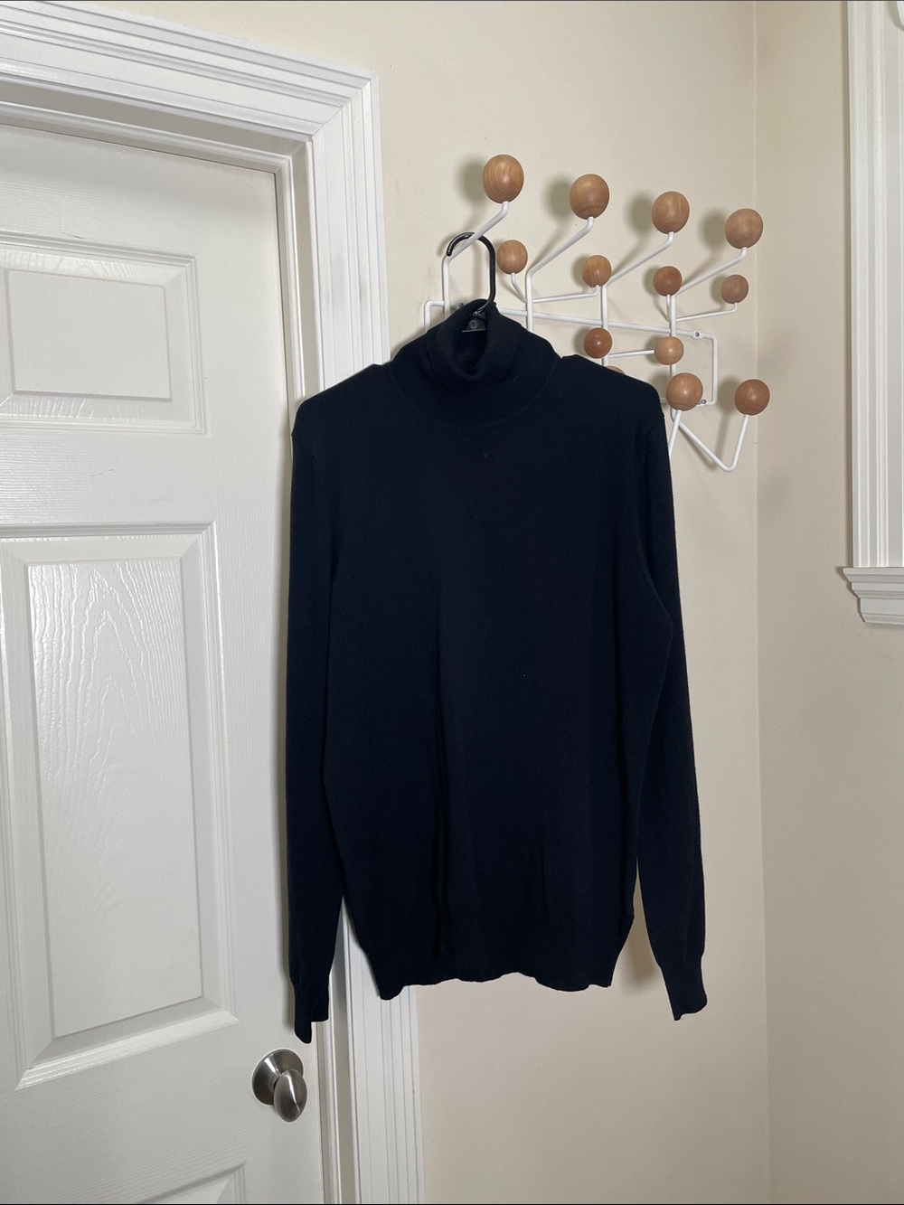 J Lindeberg - Merino Wool Turtle Neck Old Money Sweater - Black - XL